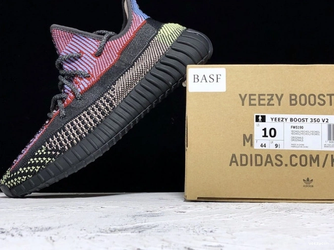 V2 Yeezy 350 Boost 